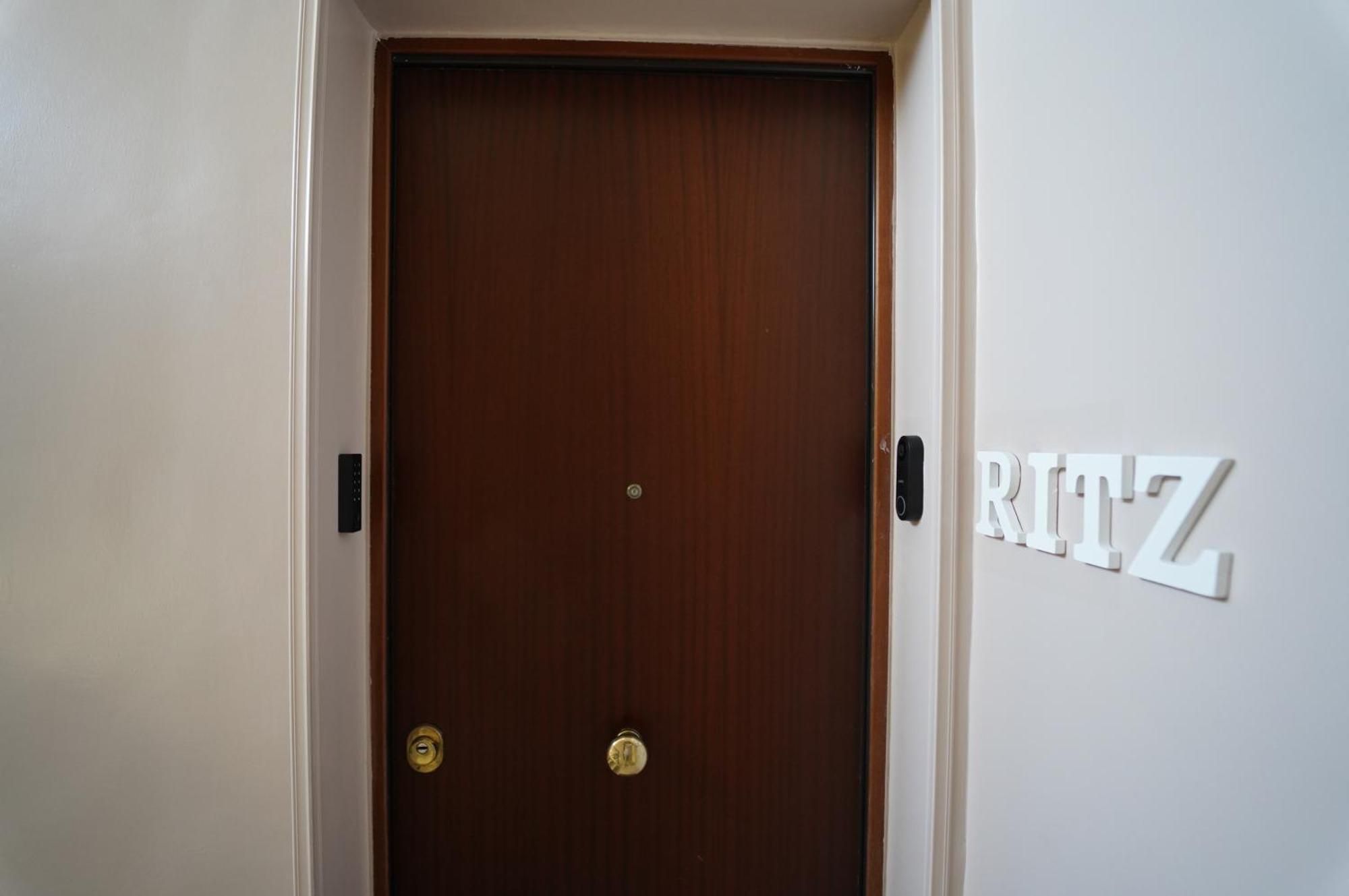 Ritz Salerno Daire Dış mekan fotoğraf